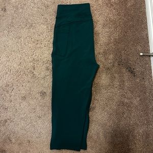 NWT green crop leggings with pockets 2x